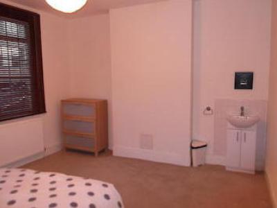 Location Appartement CROYDON CR0 0