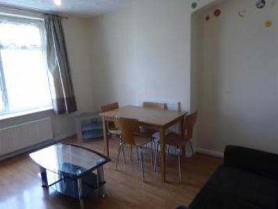 Location Appartement DAGENHAM RM8 1