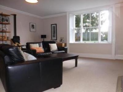 Location Appartement EPSOM KT17 