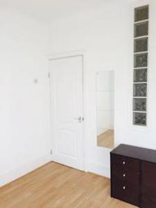 Location Appartement ILFORD IG1 1