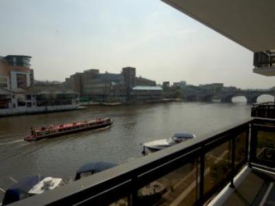 Location Appartement KINGSTON-UPON-THAMES KT1 1