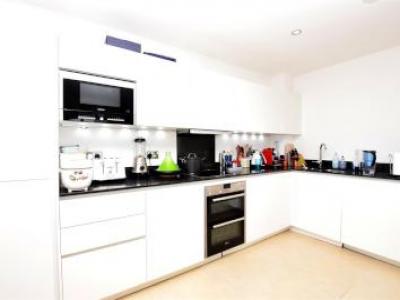 Location Appartement KINGSTON-UPON-THAMES KT1 1