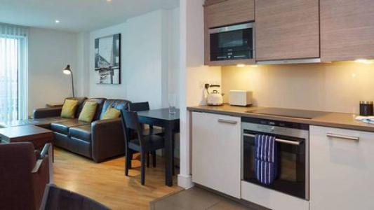 Location vacances Appartement LONDON SW8 1