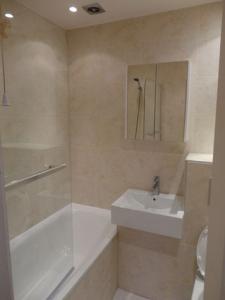 Location vacances Appartement 3 pices LONDON W10 4