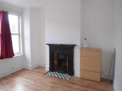 Location Appartement MITCHAM CR4 1