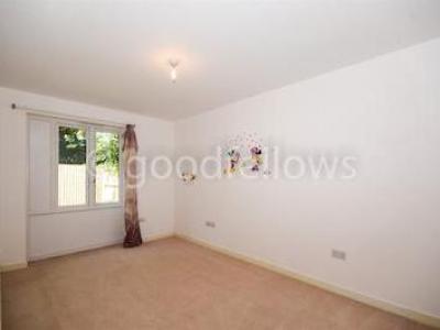 Location Appartement MITCHAM CR4 1