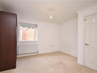 Location Appartement MITCHAM CR4 1