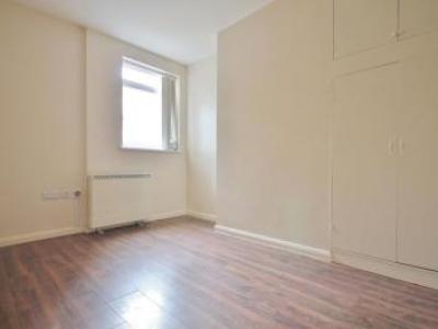 Location Appartement MITCHAM CR4 1