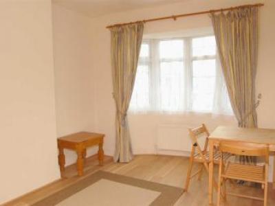 Location Appartement MITCHAM CR4 1