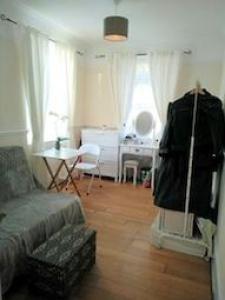 Location Appartement NEW-MALDEN KT3 3