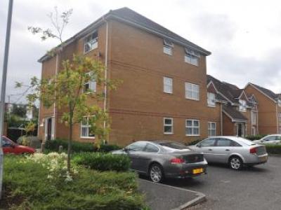 Location Appartement STAINES TW18 