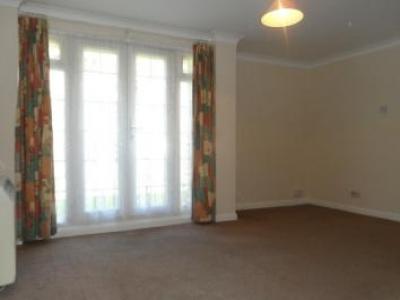 Location Appartement STAINES TW18 