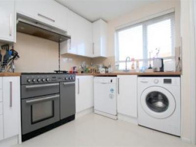 Location Appartement STAINES TW18 