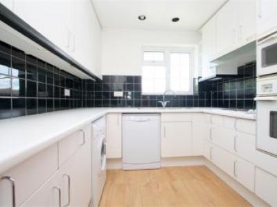 Location Appartement STAINES TW18 