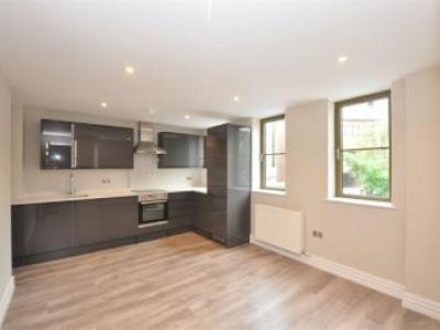 Location Appartement STAINES TW18 