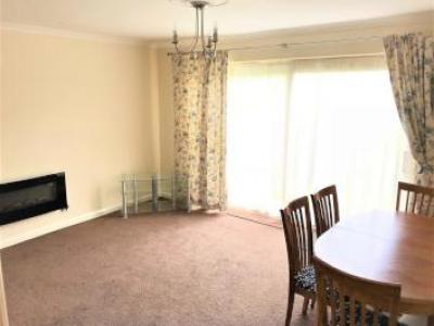 Location Appartement STAINES TW18 