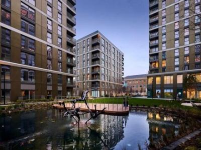 Vente Maison 3 pices STAINES TW18 