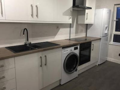 Location Appartement SUTTON KT4 9