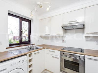 Location Appartement SUTTON KT4 9