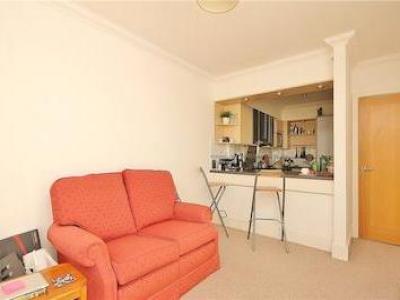 Location Appartement TEDDINGTON TW11 