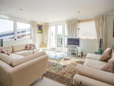 Location Appartement TEDDINGTON TW11 