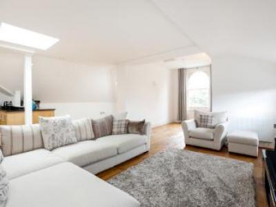 Location Appartement TEDDINGTON TW11 