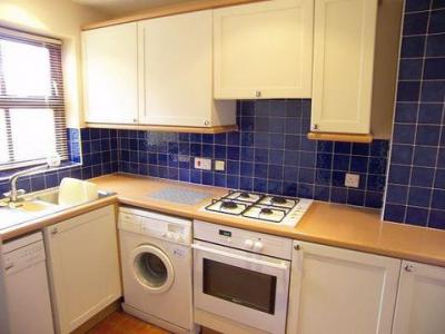 Location Maison WALTON-ON-THAMES KT12 