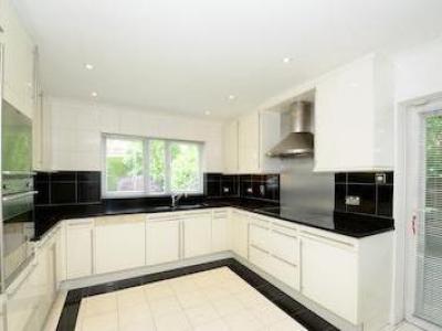 Location Maison WALTON-ON-THAMES KT12 