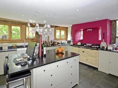 Location Maison WALTON-ON-THAMES KT12 