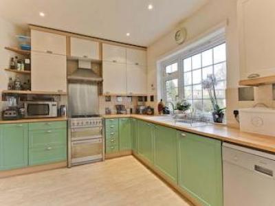 Location Maison WALTON-ON-THAMES KT12 