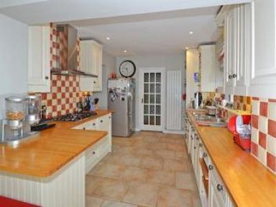 Location Maison WALTON-ON-THAMES KT12 