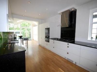 Location Maison WALTON-ON-THAMES KT12 