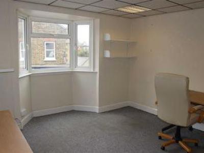 Location Local commercial WEST-BYFLEET KT14 