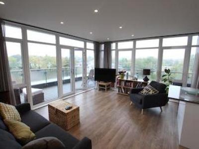 Location Appartement WOKING GU21 