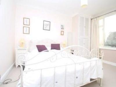 Louer Appartement Staines