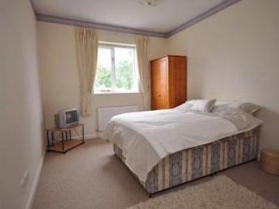 Louer Appartement Staines