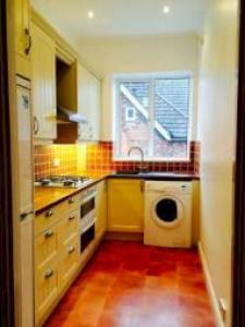 Annonce Location Appartement Egham