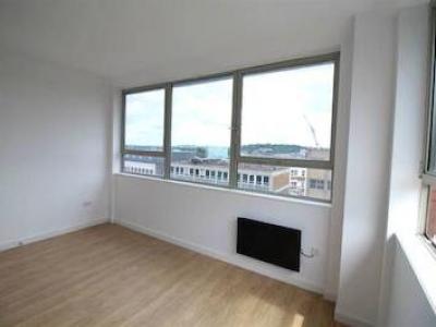 Annonce Location Appartement Luton