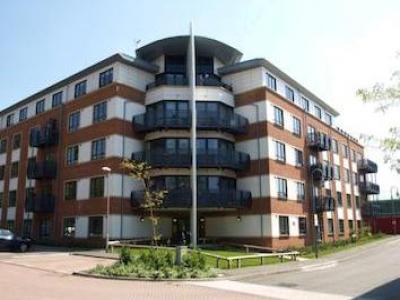 Annonce Location Appartement Farnborough