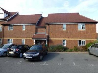 Annonce Location Appartement Farnborough