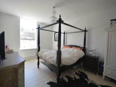 Louer Appartement Epsom