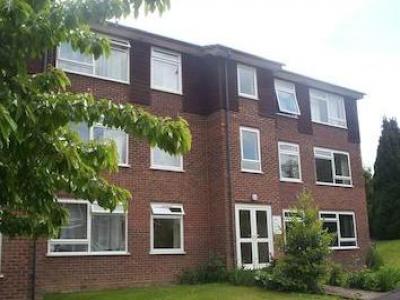 Annonce Location Appartement Egham