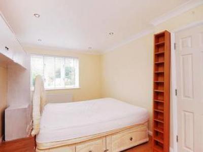 Louer Appartement West-molesey rgion KINGSTON UPON THAMES