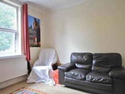 Louer Appartement Farnborough