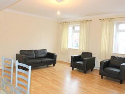 Louer Appartement Pinner