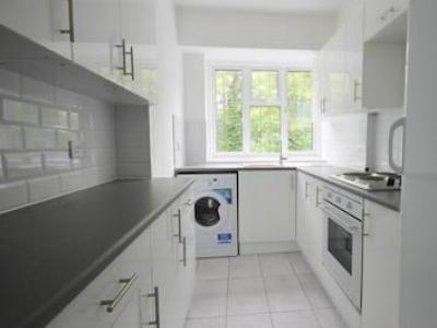Annonce Location Appartement Virginia-water