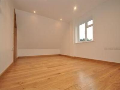 Louer Appartement Staines