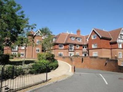 Annonce Location Appartement Weybridge