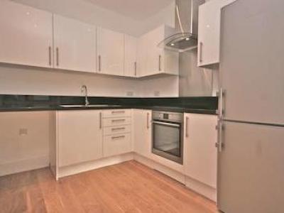 Annonce Location Appartement Farnborough