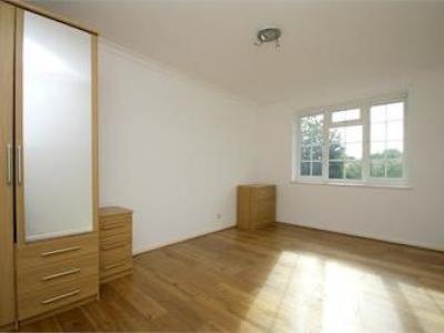 Louer Appartement Staines